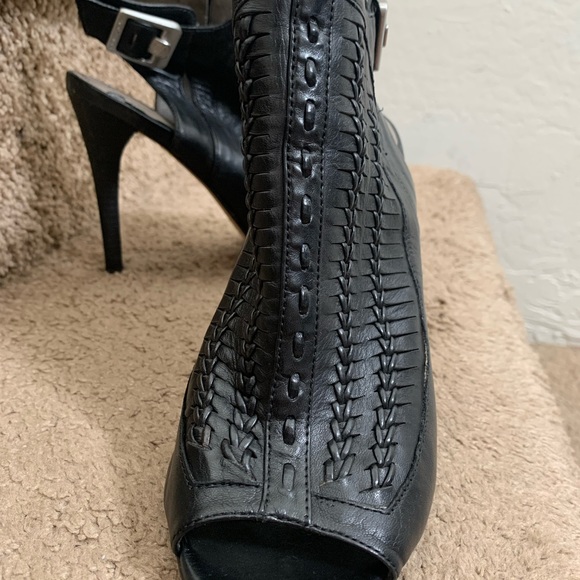 Vince Camuto Women’s Black Woven Leather Bootie High Heel - Picture 6 of 7